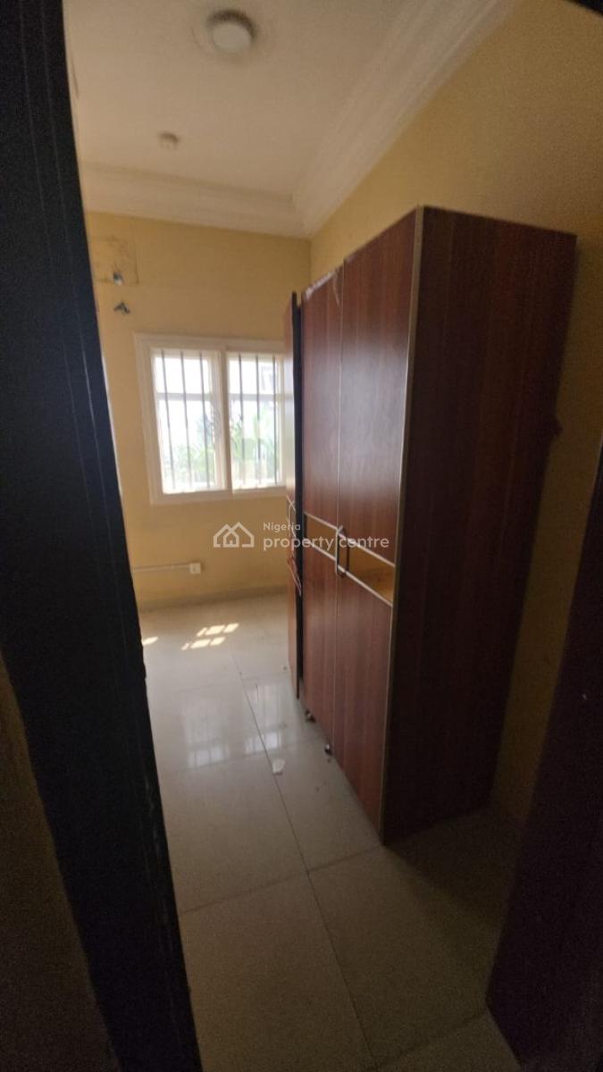 Massive 5bedroom with 2room Bq 7car Park, Lekki Phase 1, Lekki, Lagos, Detached Duplex for Rent