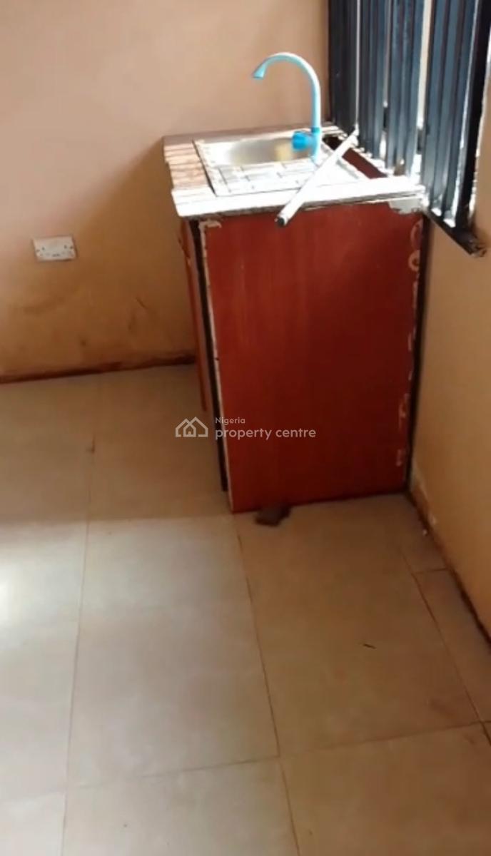 Self Contain Available with Open Plan Kitchen, Lekki Phase 1, Lekki, Lagos, Self Contain (single Rooms) for Rent