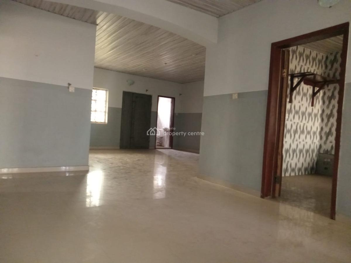 3 Bedroom Apartment Upstairs, Ogombo, Ajah, Lekki Phase 2, Lekki, Lagos, House for Rent