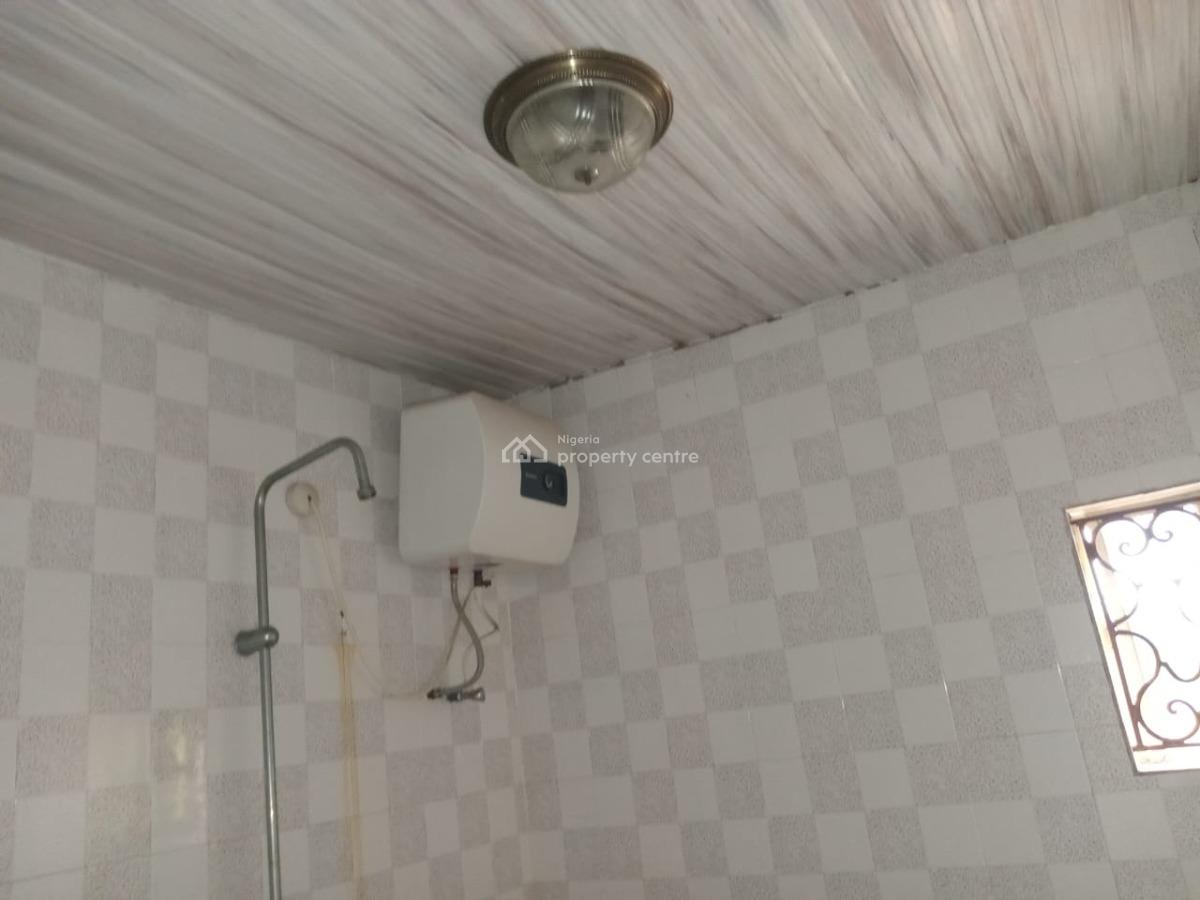 3 Bedroom Apartment Upstairs, Ogombo, Ajah, Lekki Phase 2, Lekki, Lagos, House for Rent