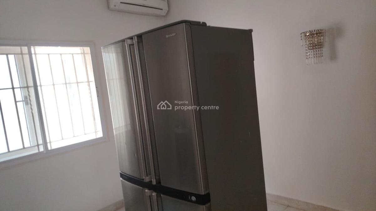 Tastefully Finished 3 Bedroom Bungalow, Fort Royal Estate Airport Road, Lugbe District, Abuja, Detached Bungalow for Rent