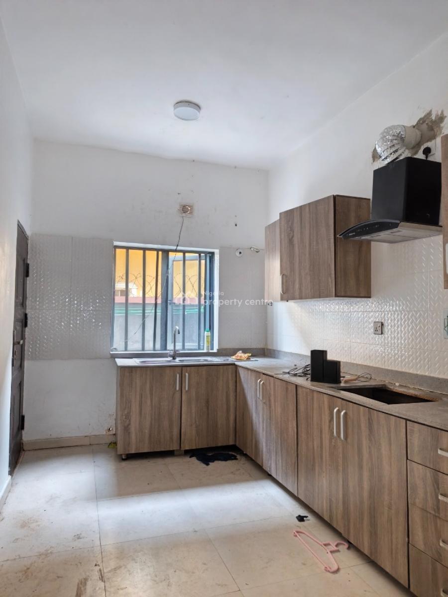 Smart Spacious Conducive 4 Bedrooms Terrace Duplex., in Estate with 24/7 Power Supply at Abraham Adesanya Axis Ajah Lagos., Ajah, Lagos, Terraced Duplex for Rent