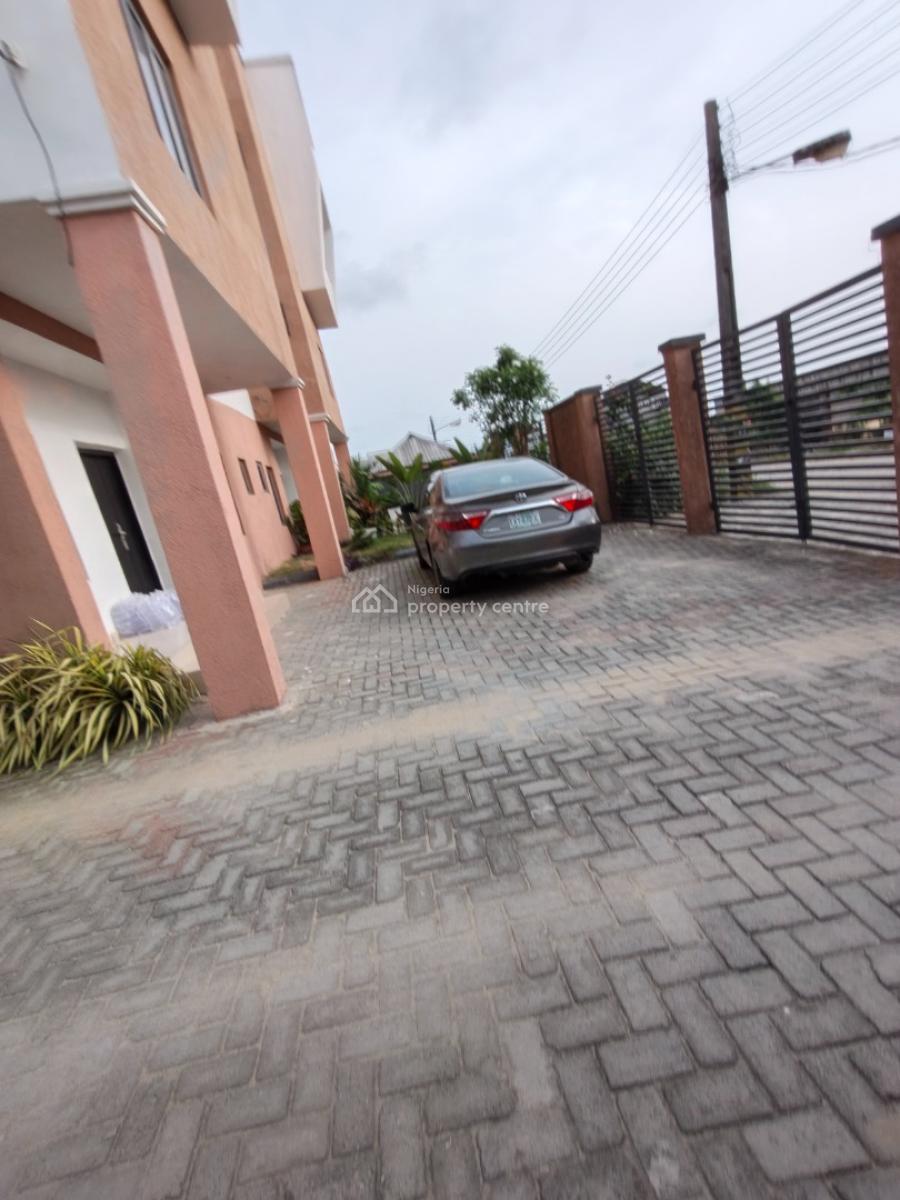 Smart Spacious Conducive 4 Bedrooms Terrace Duplex., in Estate with 24/7 Power Supply at Abraham Adesanya Axis Ajah Lagos., Ajah, Lagos, Terraced Duplex for Rent