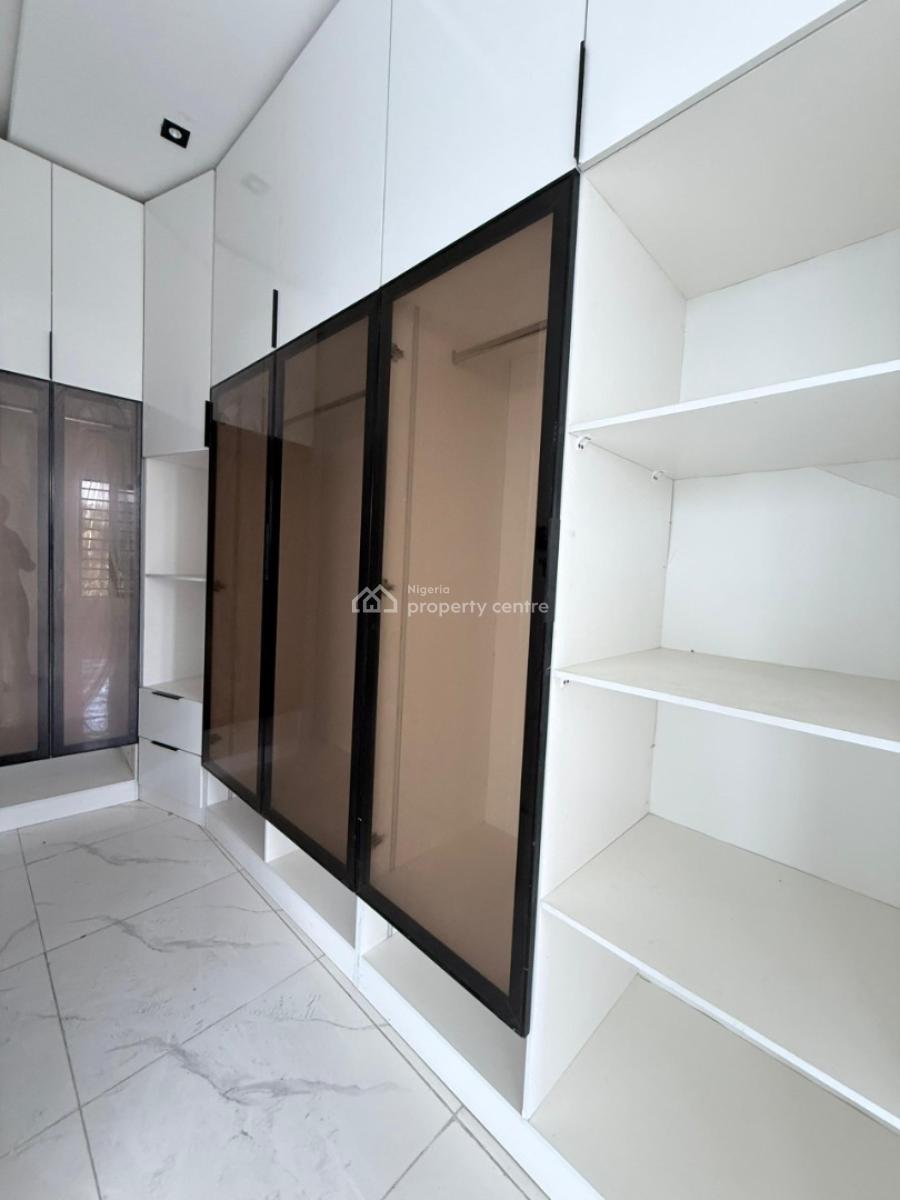 5 Bedroom Fully Detached Duplex with Swimming Pool Available, Mobil Road, Ilaje, Ajah, Lagos, Detached Duplex for Rent