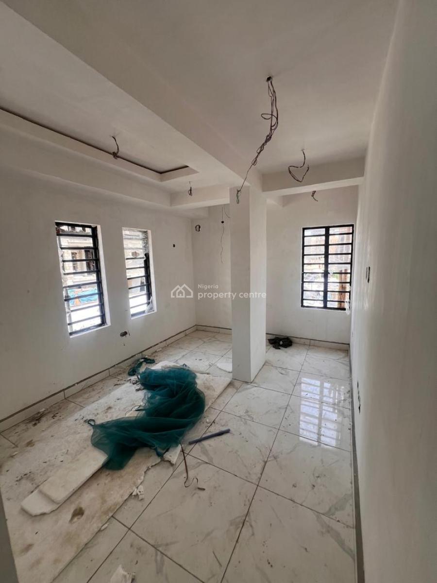 Luxury Incomplete 3 Bedrooms Apartments, Lekki Phase 1, Lekki, Lagos, Flat / Apartment for Rent