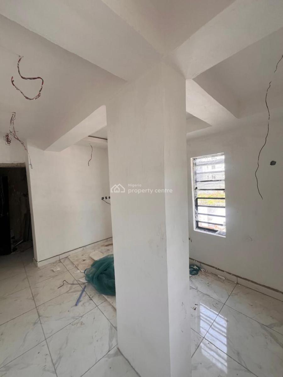 Luxury Incomplete 3 Bedrooms Apartments, Lekki Phase 1, Lekki, Lagos, Flat / Apartment for Rent