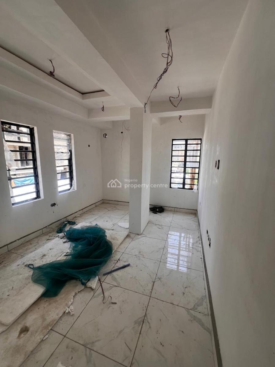 Luxury Incomplete 3 Bedrooms Apartments, Lekki Phase 1, Lekki, Lagos, Flat / Apartment for Rent
