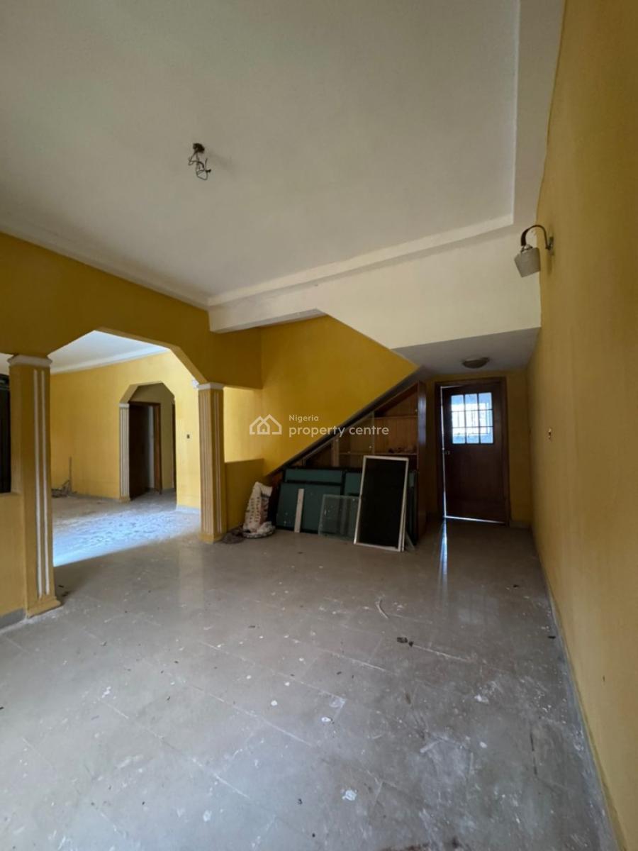 5-bedroom (all En-suite) Apartment with Swimming Pool and Gym, Lekki Phase 1, Lekki, Lagos, Commercial Property for Rent