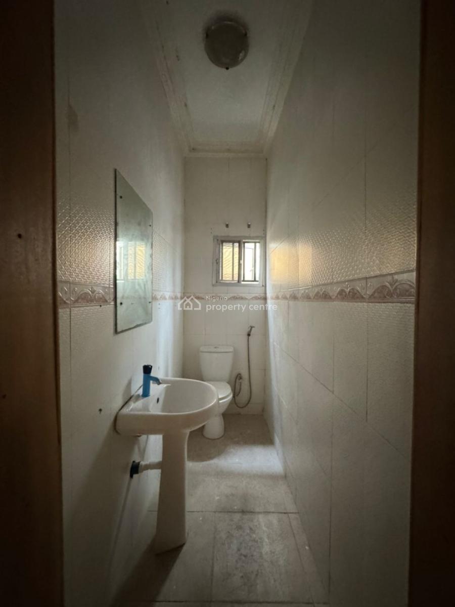 5-bedroom (all En-suite) Apartment with Swimming Pool and Gym, Lekki Phase 1, Lekki, Lagos, Commercial Property for Rent