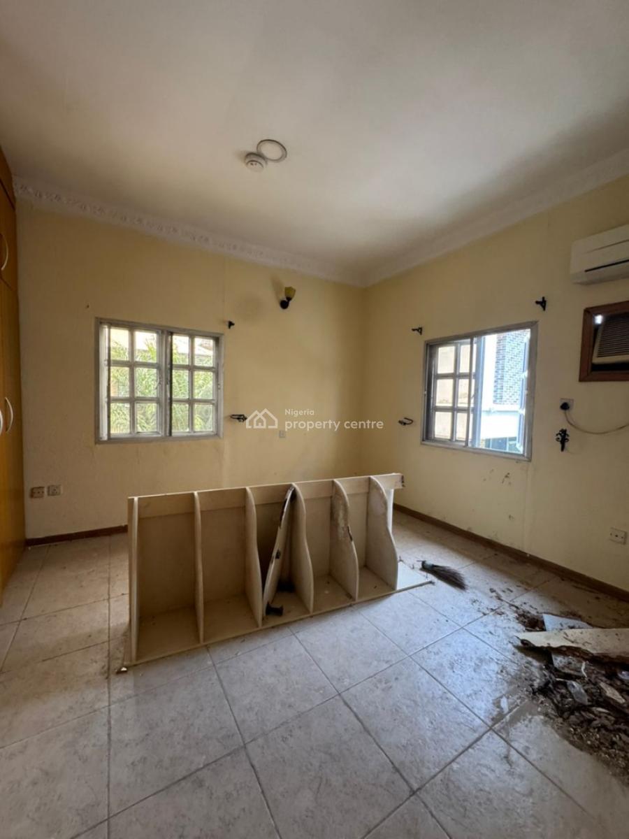 5-bedroom (all En-suite) Apartment with Swimming Pool and Gym, Lekki Phase 1, Lekki, Lagos, Commercial Property for Rent