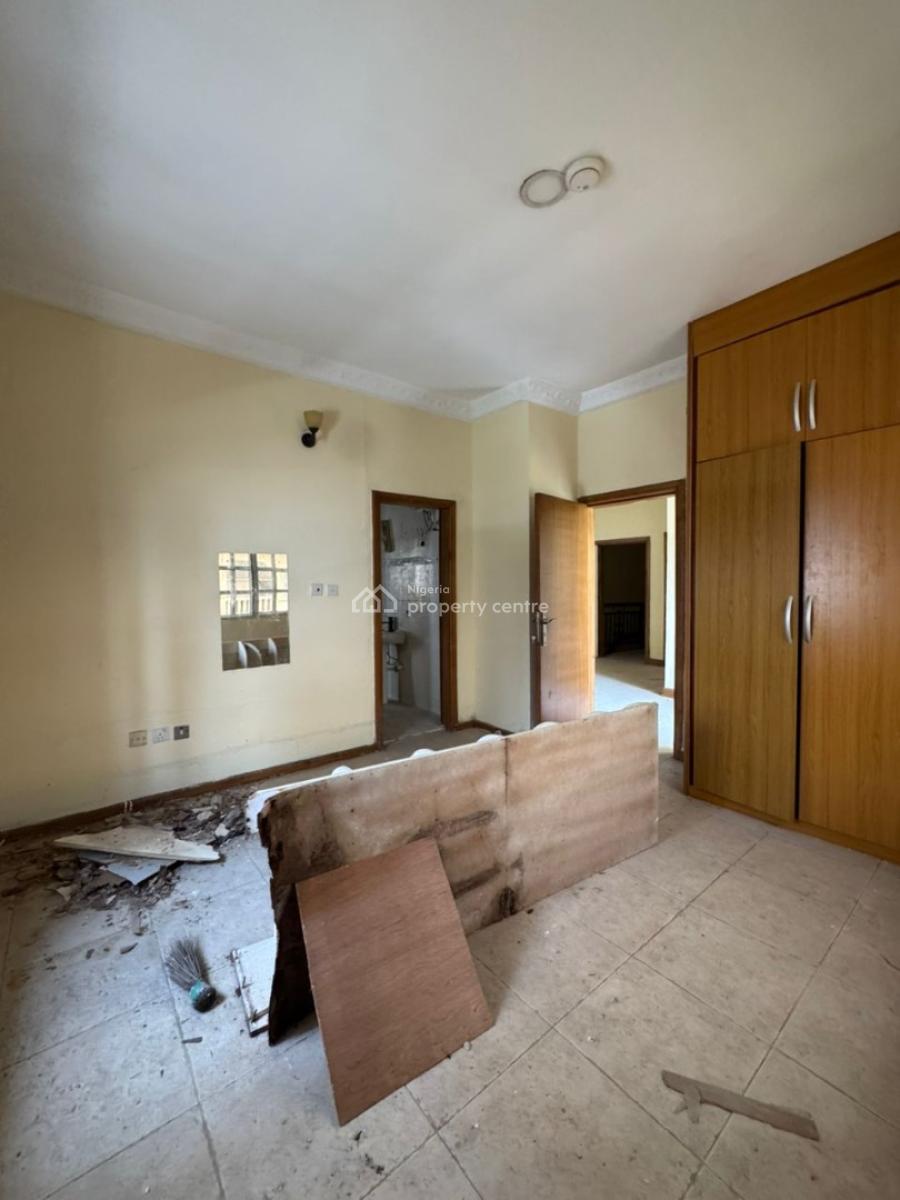 5-bedroom (all En-suite) Apartment with Swimming Pool and Gym, Lekki Phase 1, Lekki, Lagos, Commercial Property for Rent