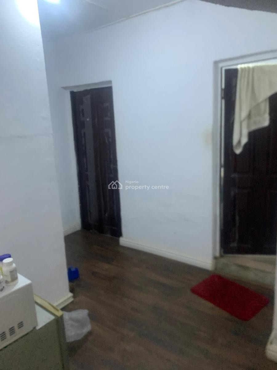Mini Flat, Abraham Adesanya Estate, Ajah, Lagos, Mini Flat (room and Parlour) for Rent
