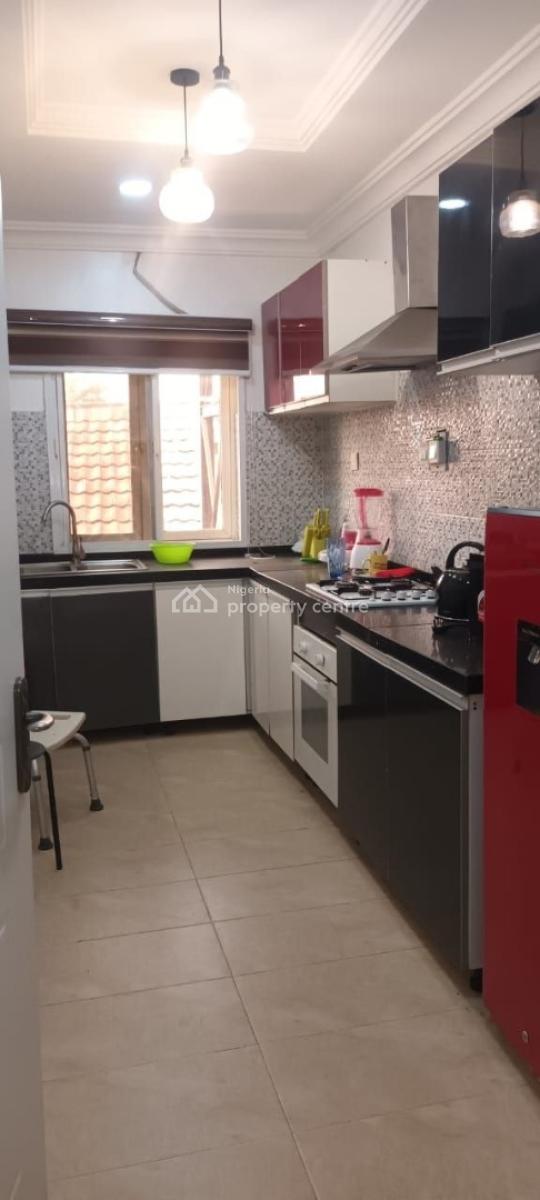3 Bedroom Apartment, Lekki Phase 1, Lekki, Lagos, Flat / Apartment for Rent