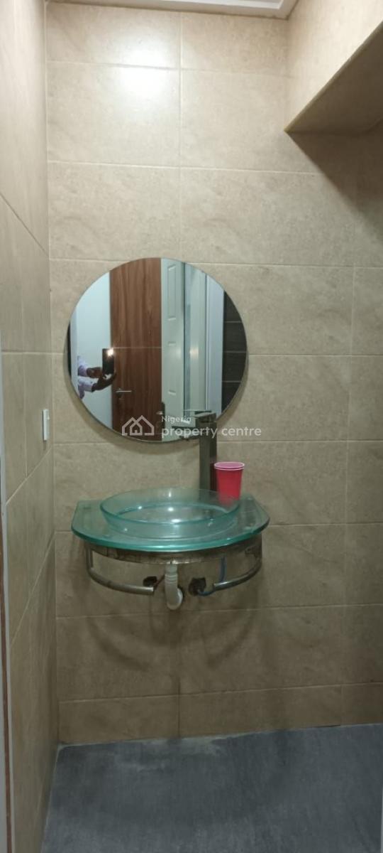 3 Bedroom Apartment, Lekki Phase 1, Lekki, Lagos, Flat / Apartment for Rent