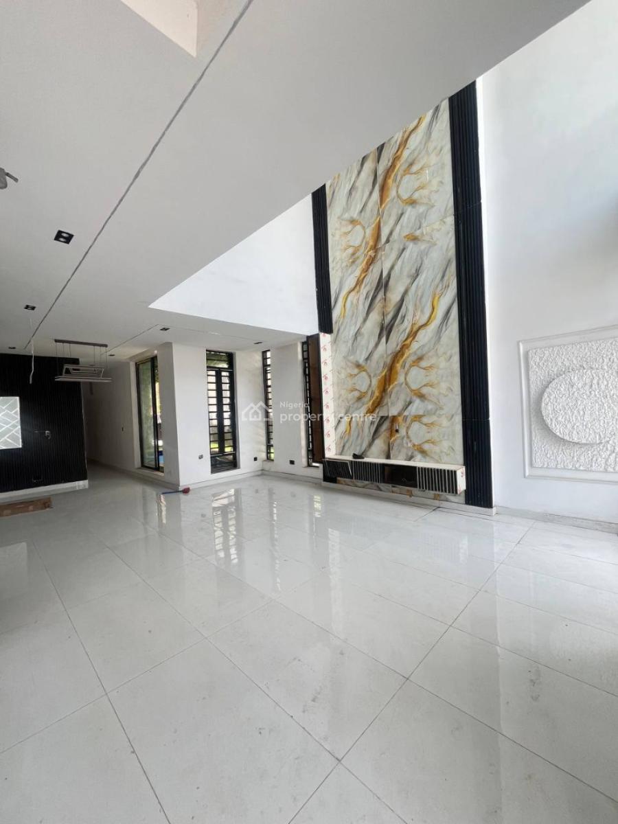 5 Bedroom Detached House with Bq, Ikota, Lekki, Lagos, Detached Duplex for Sale