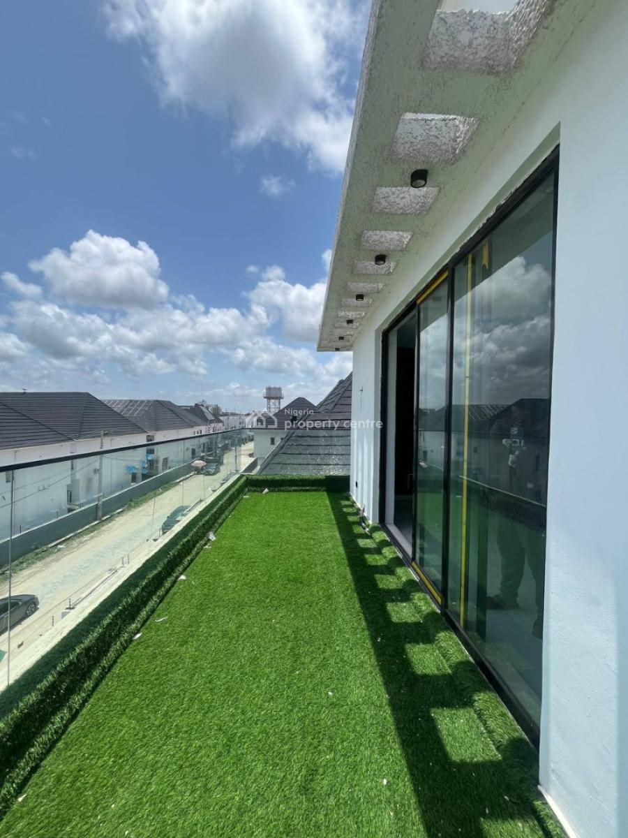 5 Bedroom Detached House with Bq, Ikota, Lekki, Lagos, Detached Duplex for Sale