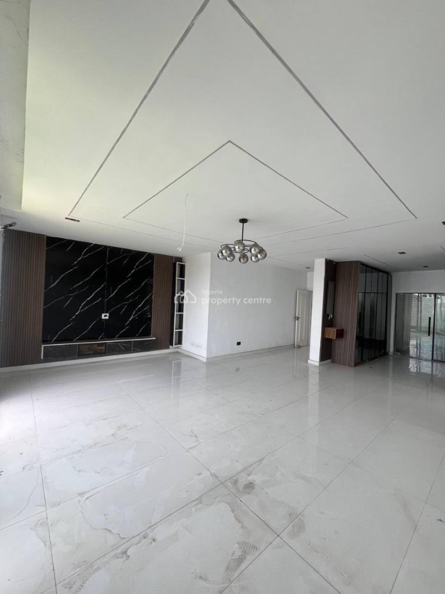 5 Bedroom Detached House with Bq, Ikota, Lekki, Lagos, Detached Duplex for Sale