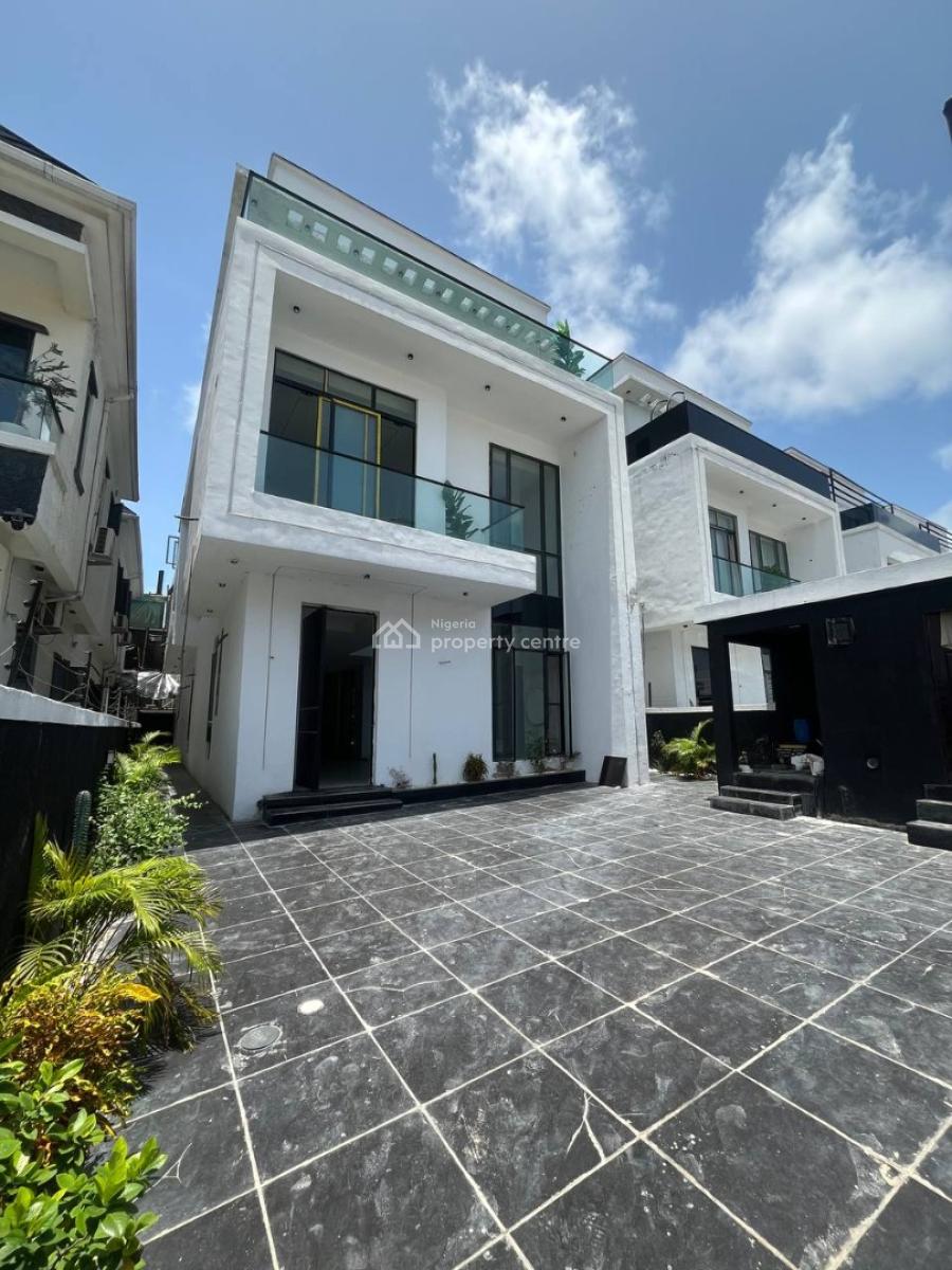 5 Bedroom Detached House with Bq, Ikota, Lekki, Lagos, Detached Duplex for Sale