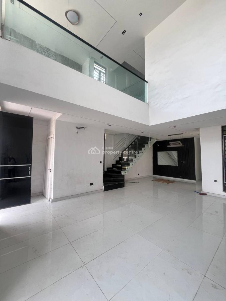 5 Bedroom Detached House with Bq, Ikota, Lekki, Lagos, Detached Duplex for Sale