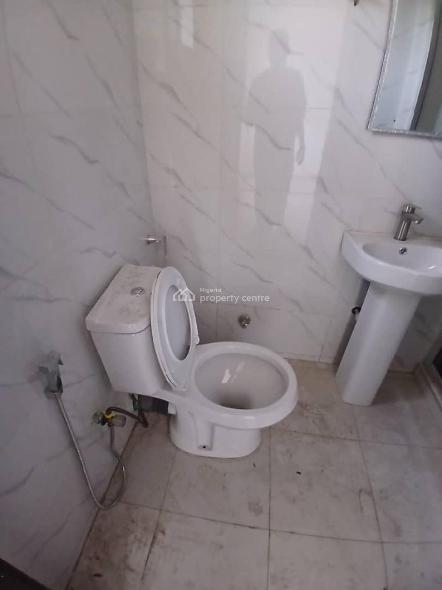a Luxury 4 Bedrooms Terrace Duplex with Excel, United Estate, Sangotedo, Ajah, Lagos, Flat / Apartment for Rent