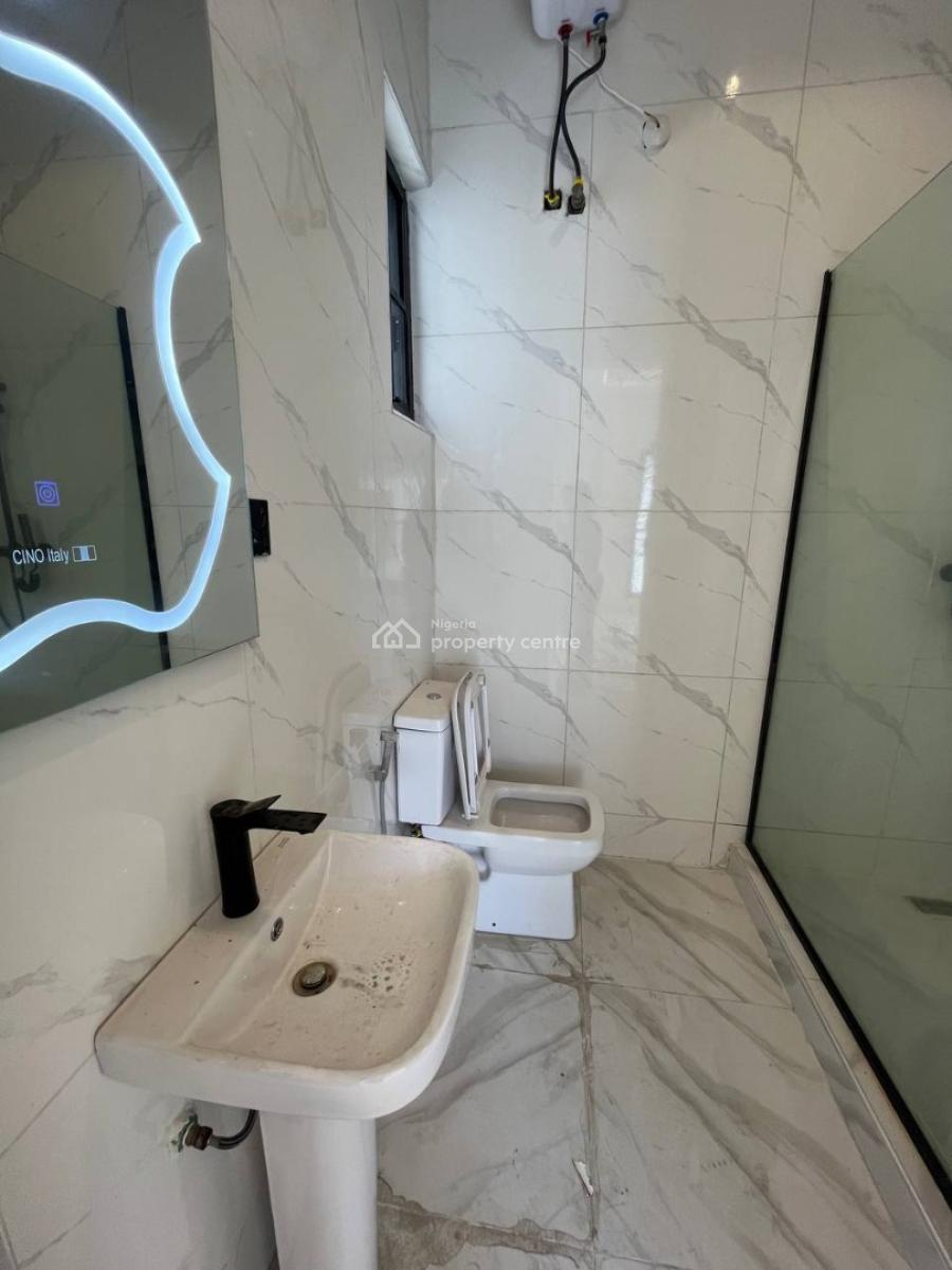 5 Bedroom Detached House with Bq, Ikota, Lekki, Lagos, Detached Duplex for Sale