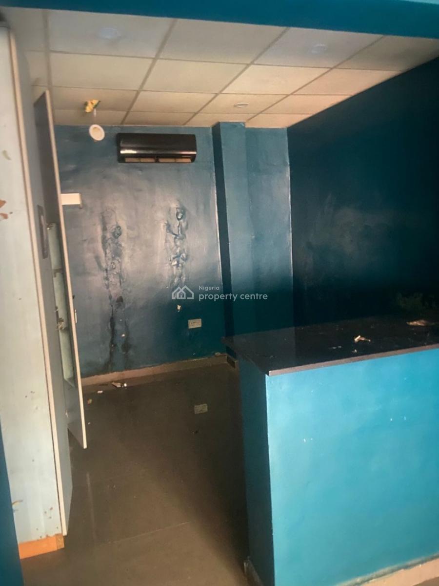 Studio Apartment in a Serene Neighborhood, Oniru, Victoria Island (vi), Lagos, Self Contain (single Rooms) for Rent