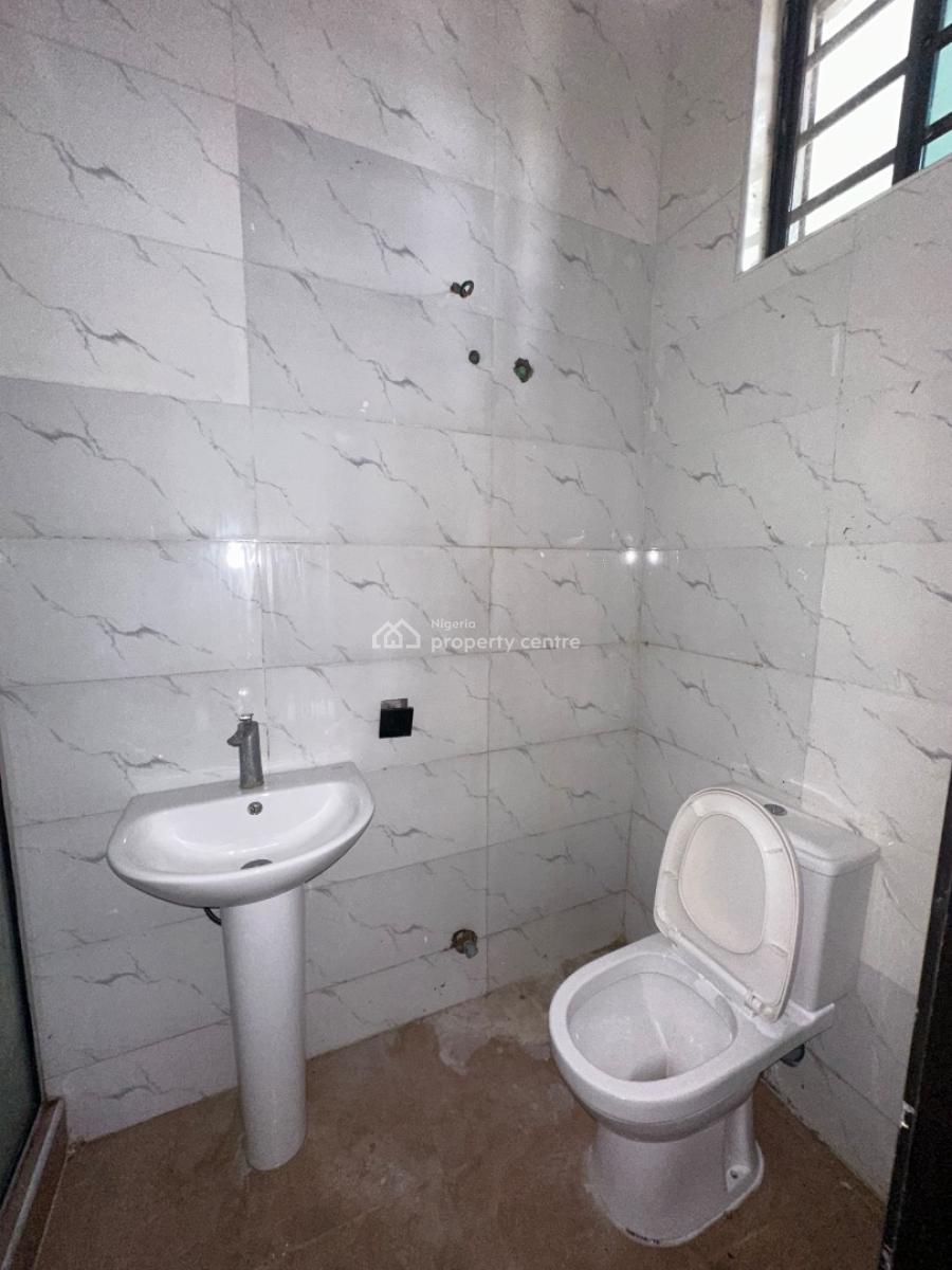 Modern 2 Bedroom Apartment with Bq, Gym and Elevator, Ikate, Lekki, Lagos, Flat / Apartment for Sale