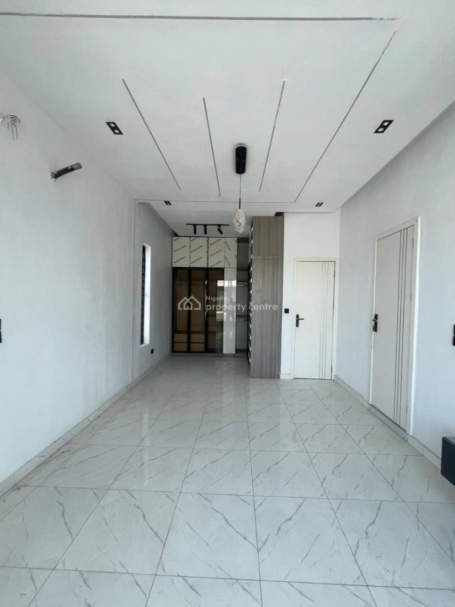 4 Bedroom Detached House with Bq, Ikota, Lekki, Lagos, Detached Duplex for Sale