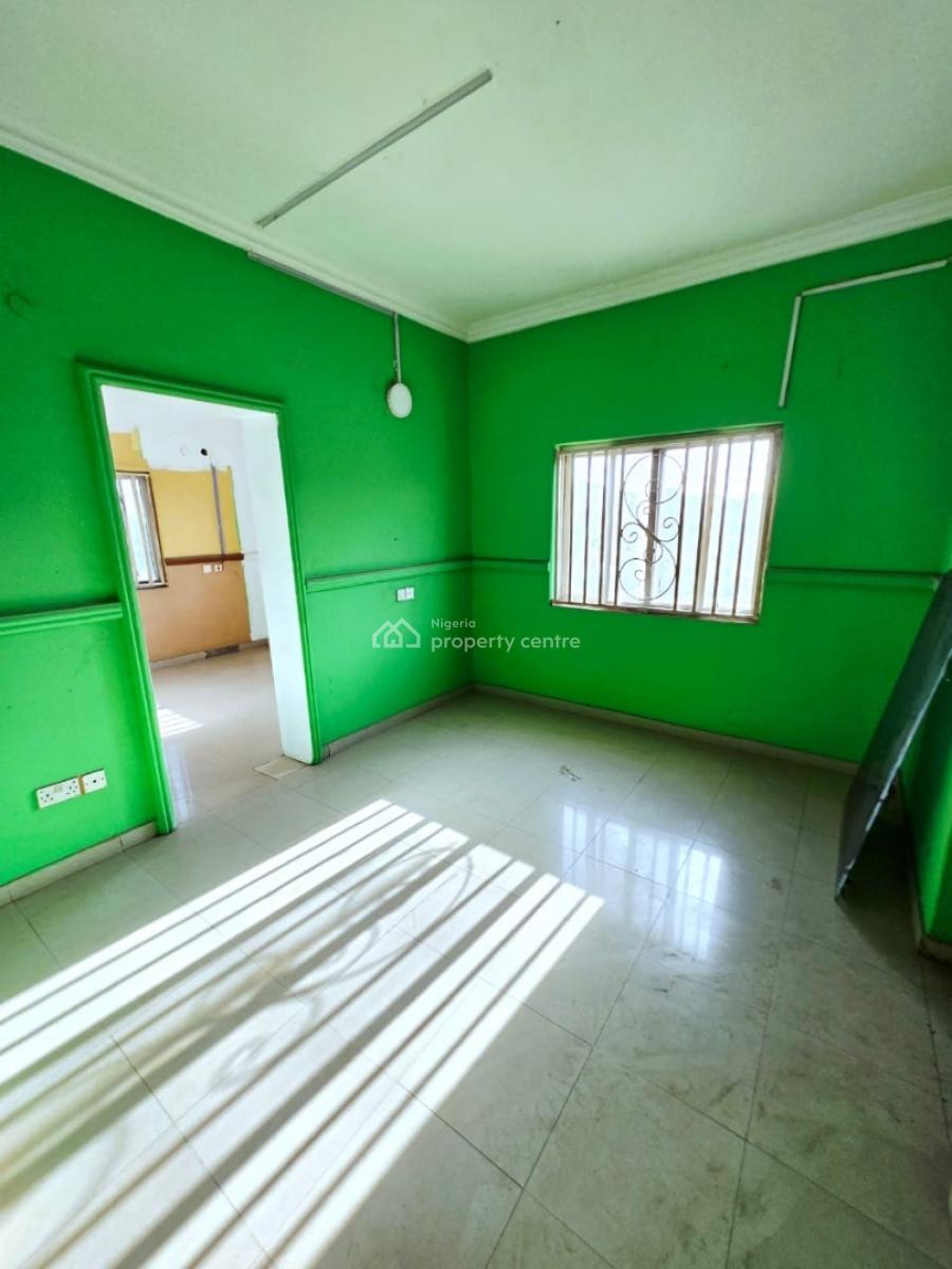 Unfurnished 3 Bedroom Apartment with Bq Serviced, Banana Island, Ikoyi, Lagos, Flat / Apartment for Rent