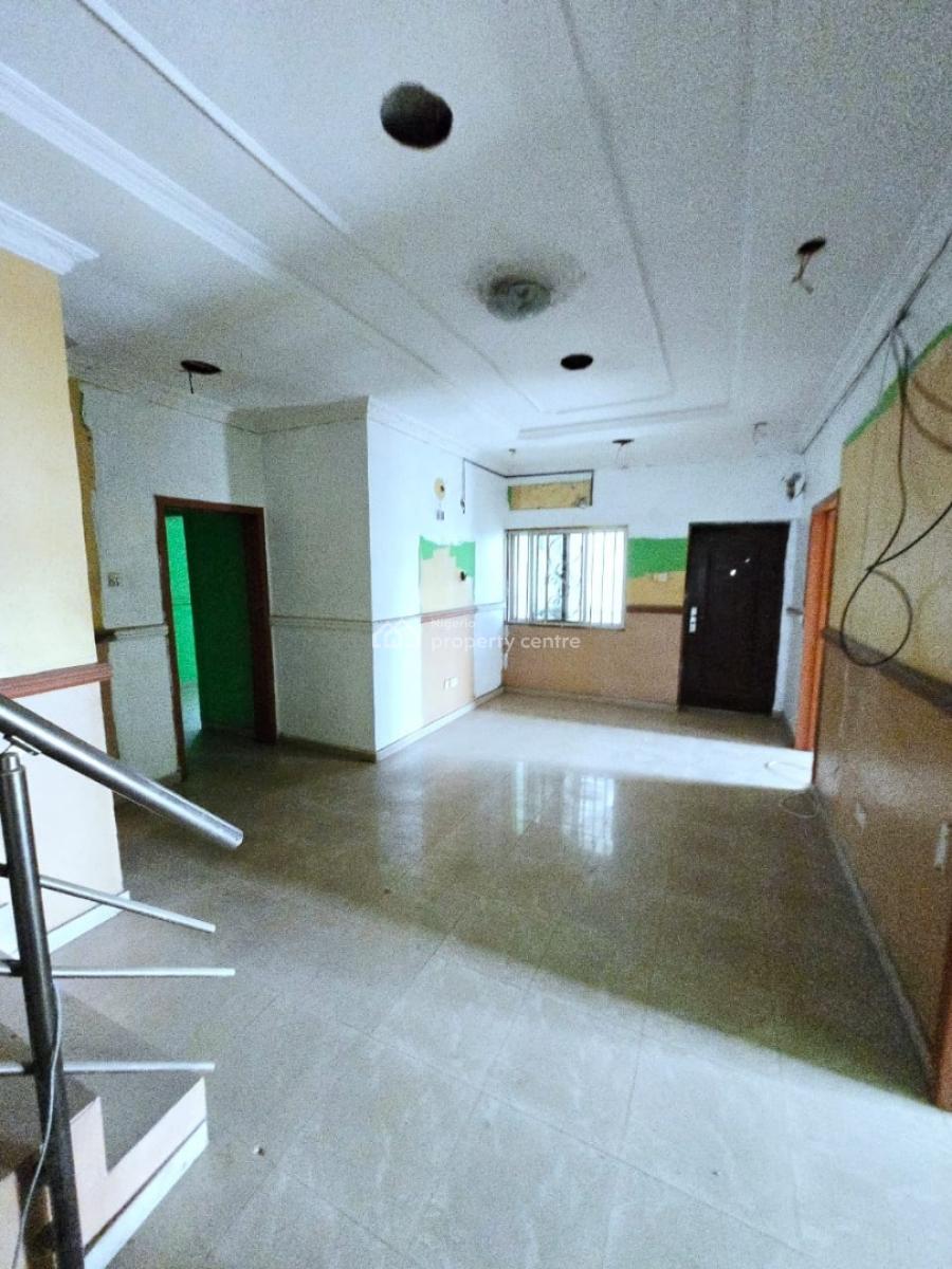 Unfurnished 3 Bedroom Apartment with Bq Serviced, Banana Island, Ikoyi, Lagos, Flat / Apartment for Rent