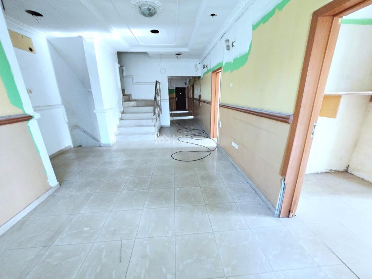 Unfurnished 3 Bedroom Apartment with Bq Serviced, Banana Island, Ikoyi, Lagos, Flat / Apartment for Rent