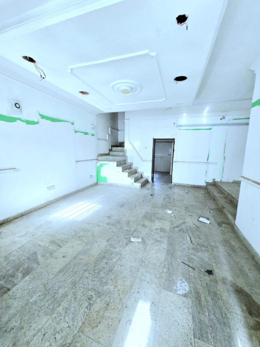 Unfurnished 3 Bedroom Apartment with Bq Serviced, Banana Island, Ikoyi, Lagos, Flat / Apartment for Rent