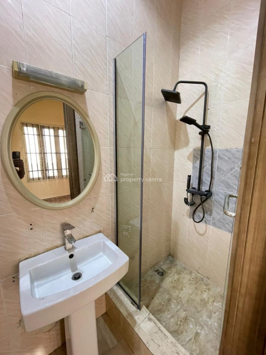 Newly Renovated Self Service 3-bedroom Apartment, Chevron, Lekki, Lagos, Flat / Apartment for Rent