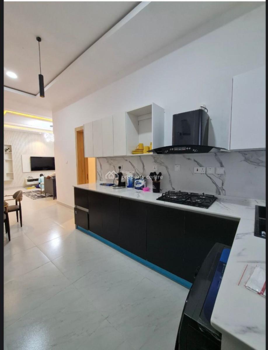 1 Bedroom Fully Furnished Apartment, Lekki Phase 1, Lekki, Lagos, Flat / Apartment for Sale