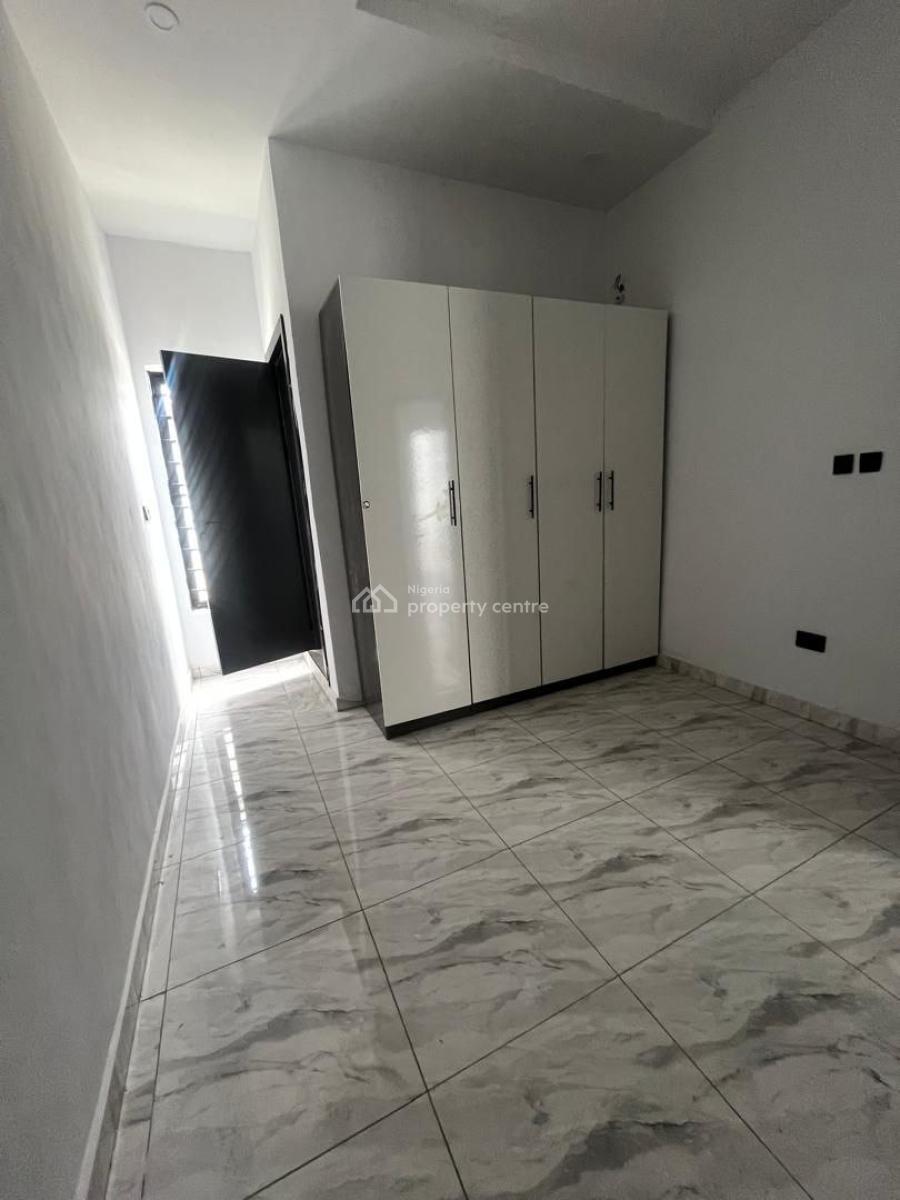 4 Bedroom Terrace House with Bq, Ikota, Lekki, Lagos, Terraced Duplex for Sale