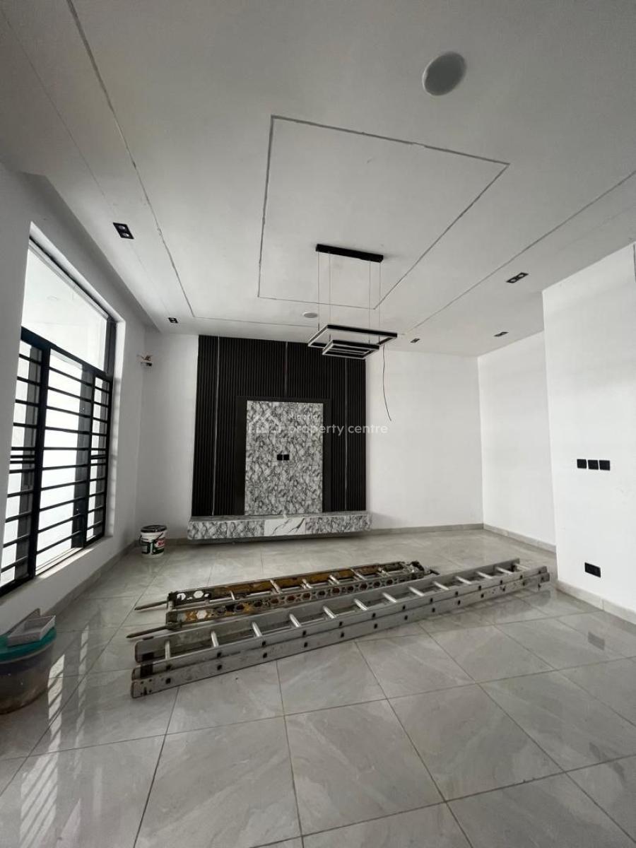 4 Bedroom Terrace House with Bq, Ikota, Lekki, Lagos, Terraced Duplex for Sale