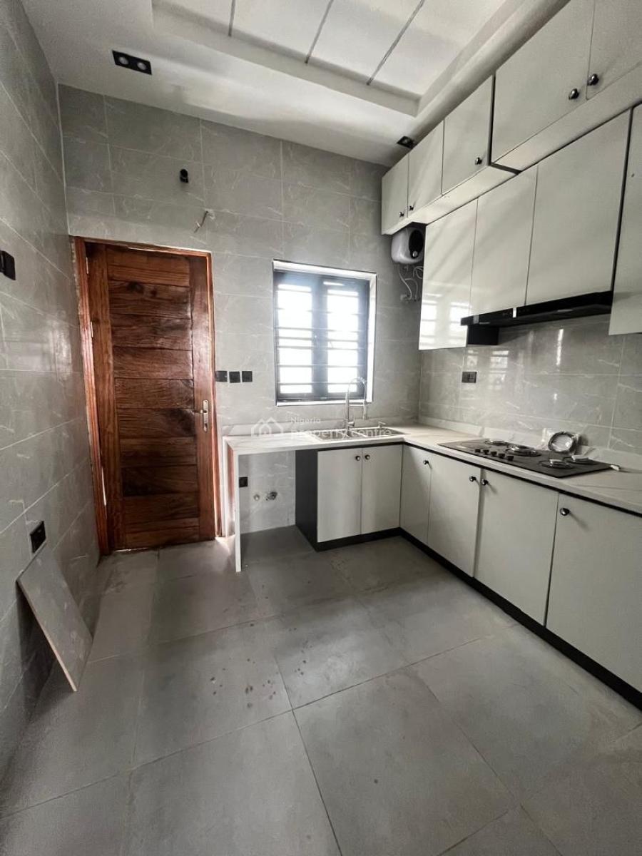 4 Bedroom Terrace House with Bq, Ikota, Lekki, Lagos, Terraced Duplex for Sale