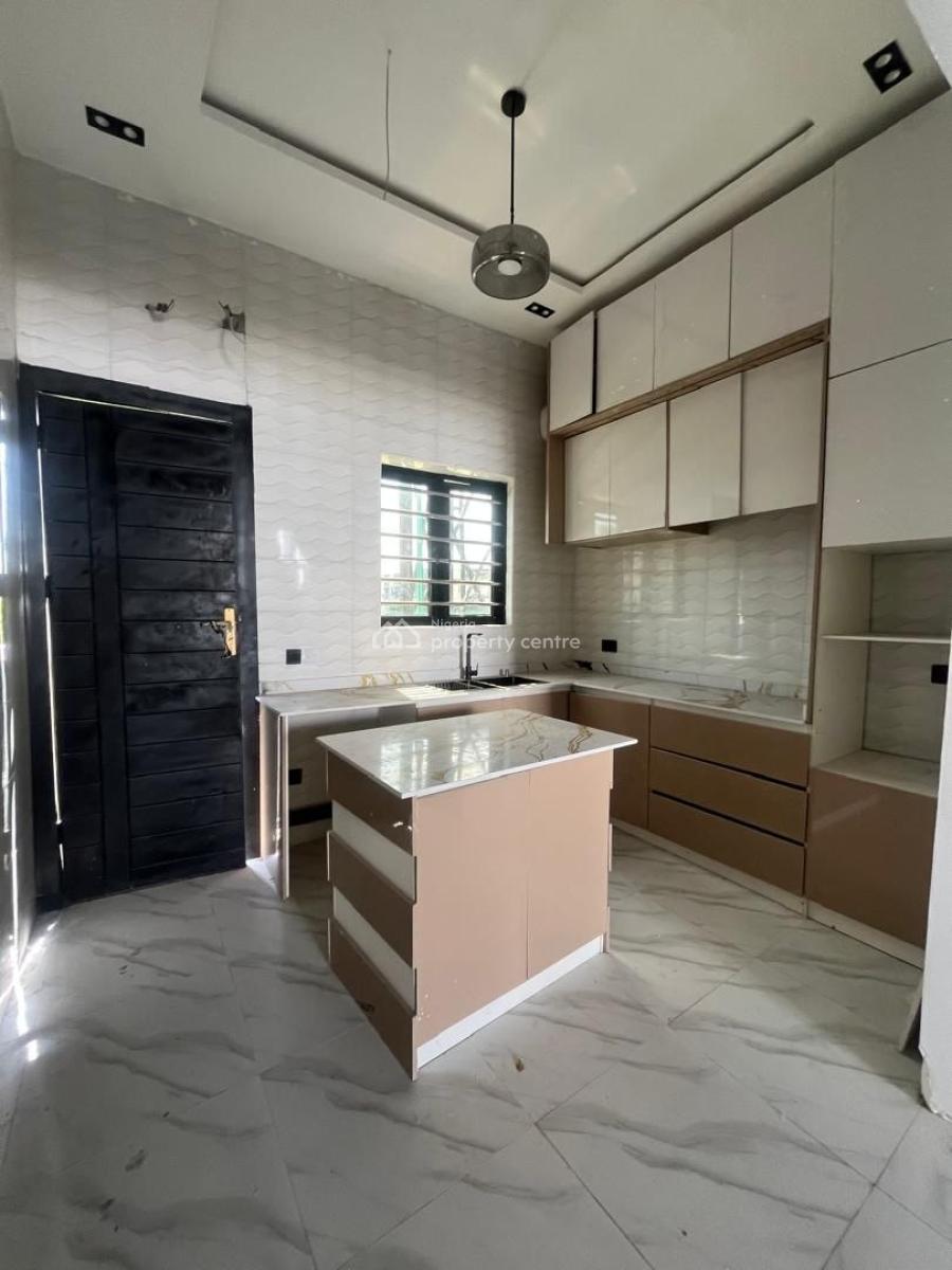 3 Bedroom Terrace House with Bq, Ikota, Lekki, Lagos, Terraced Duplex for Sale