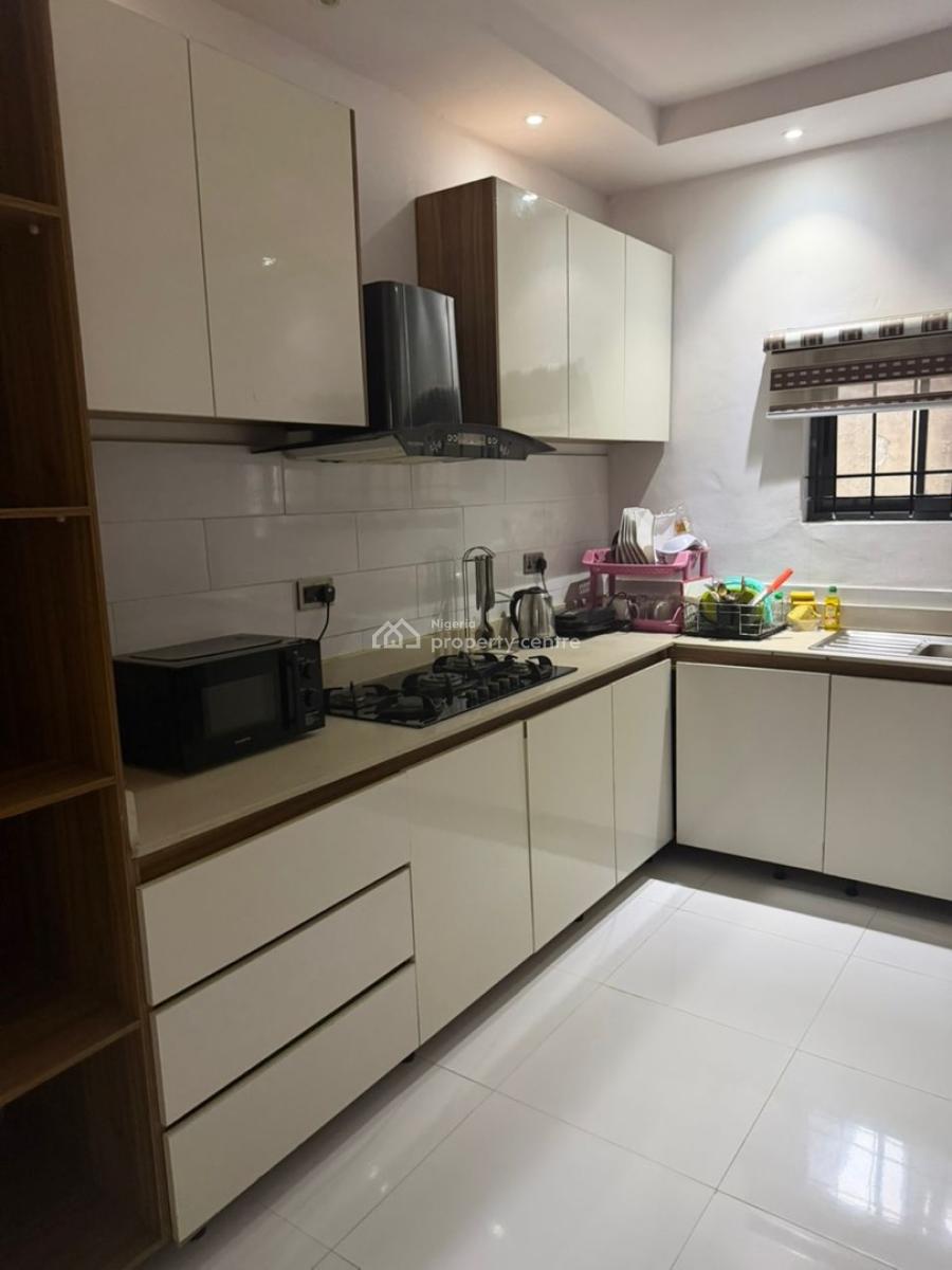 Luxury and Furnished Three Bedroom Apartment, Lekki Phase 1, Lekki, Lagos, Flat / Apartment for Rent