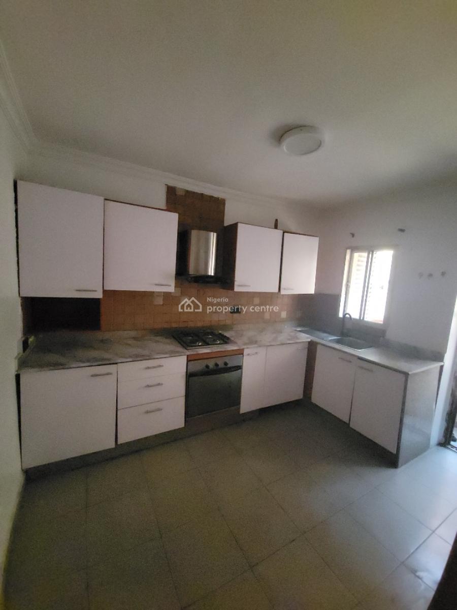 2bedroom Flat in Lekki Phase 1, Lekki Phase 1, Lekki, Lagos, Flat / Apartment for Rent