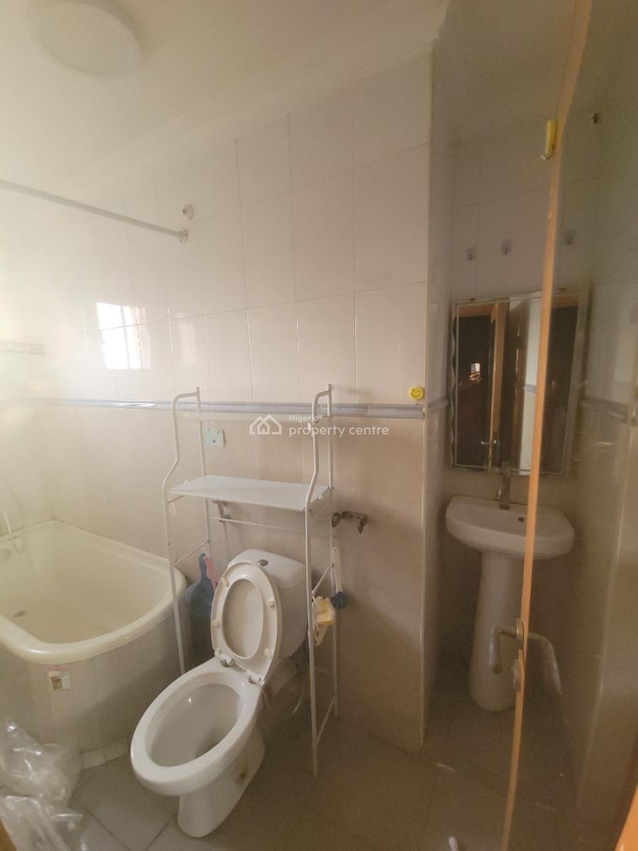 2bedroom Flat in Lekki Phase 1, Lekki Phase 1, Lekki, Lagos, Flat / Apartment for Rent