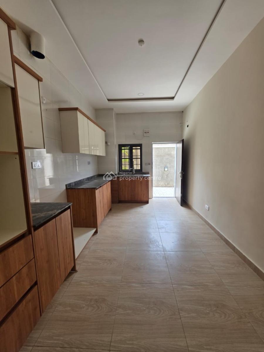 Newly Built 4bedroom Terrace Duplex with Bq, Guzape District, Abuja, Terraced Duplex for Sale