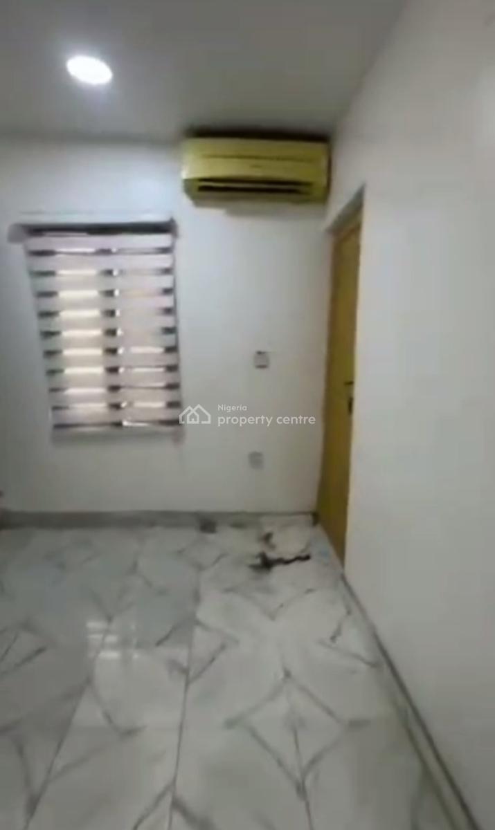 Executive, Decent  Standard Spacious Mini Flat., Shomolu, Lagos, Mini Flat (room and Parlour) for Rent