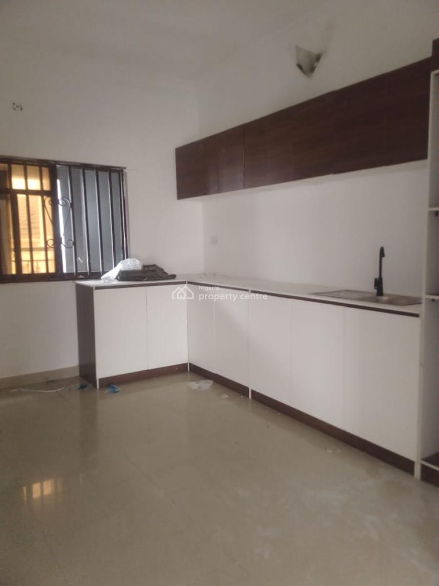 Luxury Miniflat Properly Brushed Up and Well Spacious, Nice Estate, Osapa, Lekki, Lagos, Mini Flat (room and Parlour) for Rent