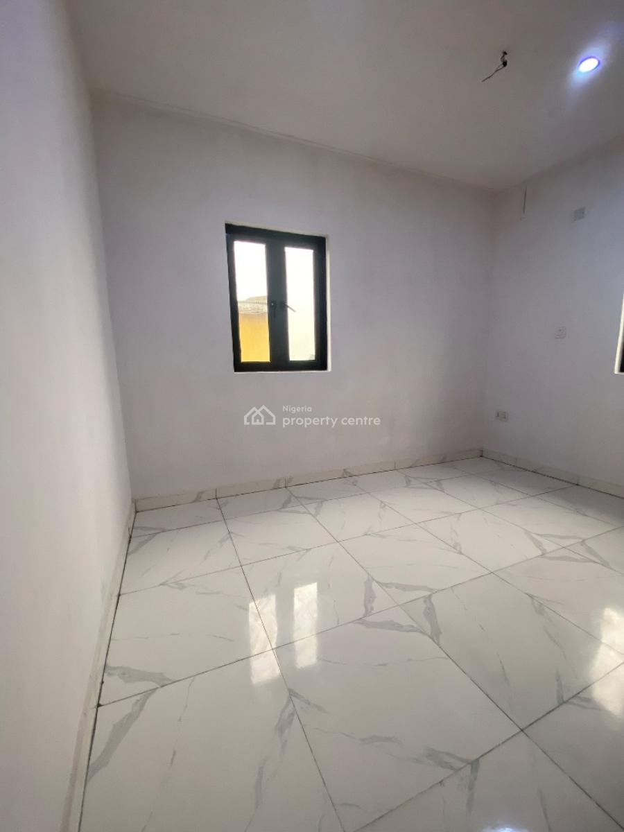 a Well Finished 3 Bedroom Flat, Falowo Busstop, Oke Afa, Isolo, Lagos, Flat / Apartment for Sale