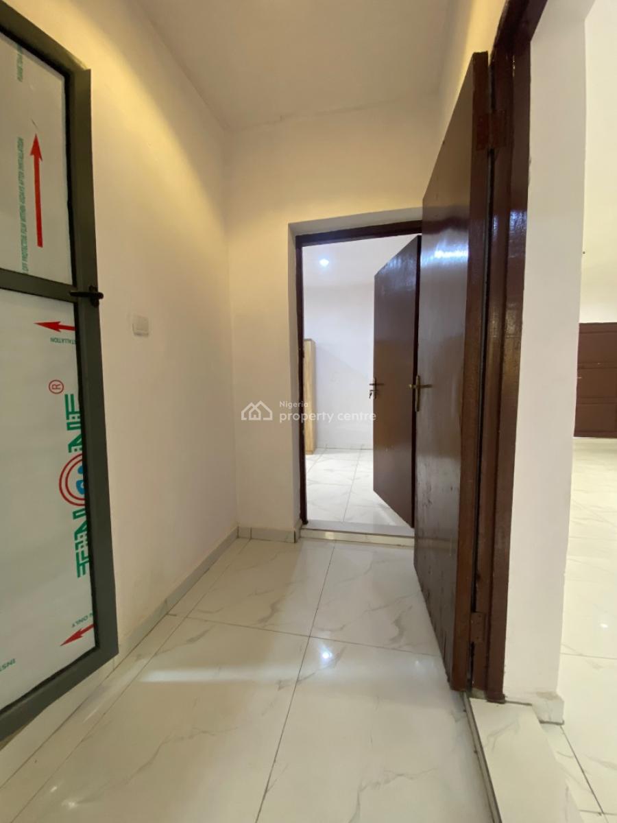 a Well Finished 3 Bedroom Flat, Falowo Busstop, Oke Afa, Isolo, Lagos, Flat / Apartment for Sale