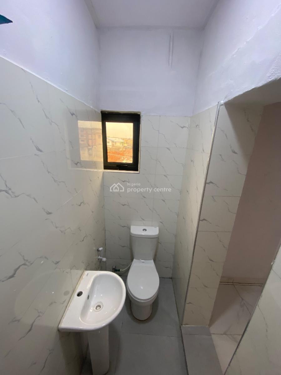 a Well Finished 3 Bedroom Flat, Falowo Busstop, Oke Afa, Isolo, Lagos, Flat / Apartment for Sale