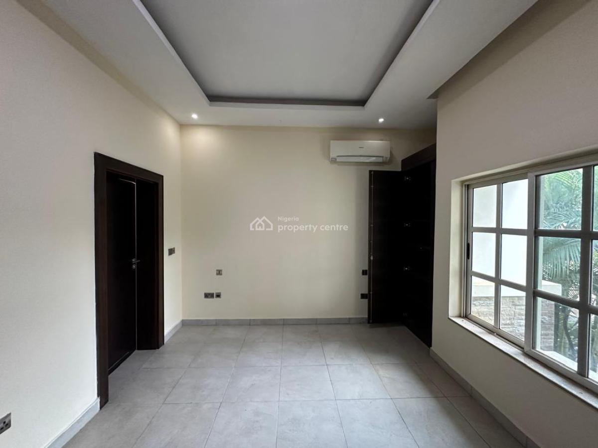 Luxurious 4 Bedroom Massive Detached Duplex,bq, Serene Neighborhood, Maitama Extenion. Inside a Gated Community, Maitama District, Abuja, Detached Duplex for Sale