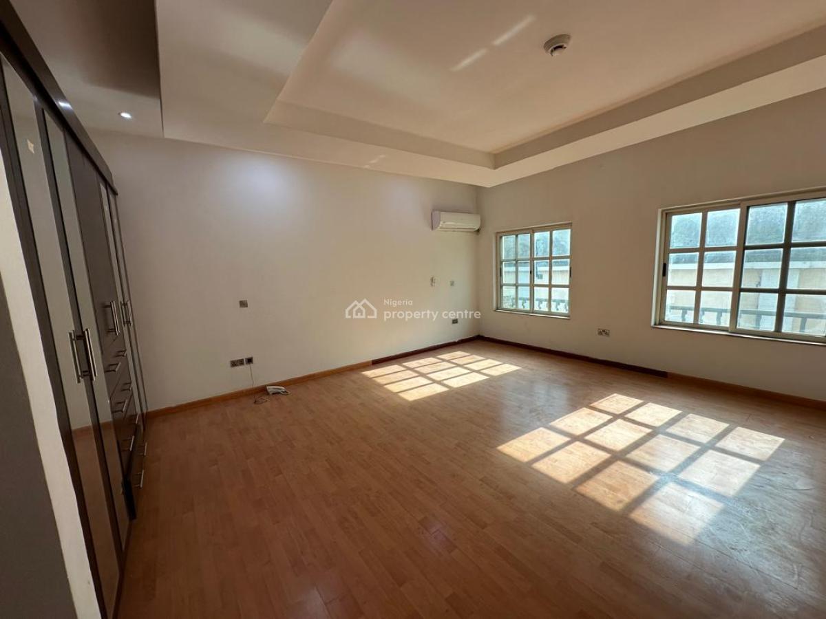 Luxurious 4 Bedroom Massive Detached Duplex,bq, Serene Neighborhood, Maitama Extenion. Inside a Gated Community, Maitama District, Abuja, Detached Duplex for Sale