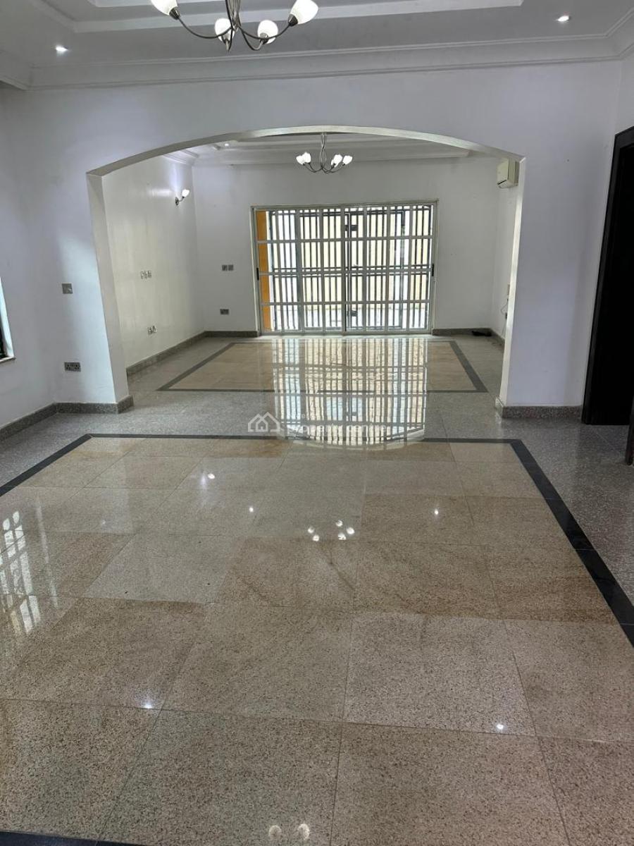 Luxurious 4 Bedroom Massive Detached Duplex,bq, Serene Neighborhood, Maitama Extenion. Inside a Gated Community, Maitama District, Abuja, Detached Duplex for Sale